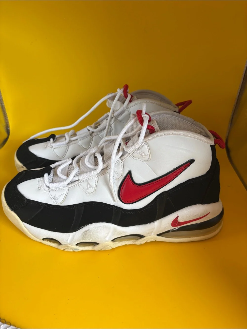 Nike Men White Black Sneakers with Red Swoosh Accent
